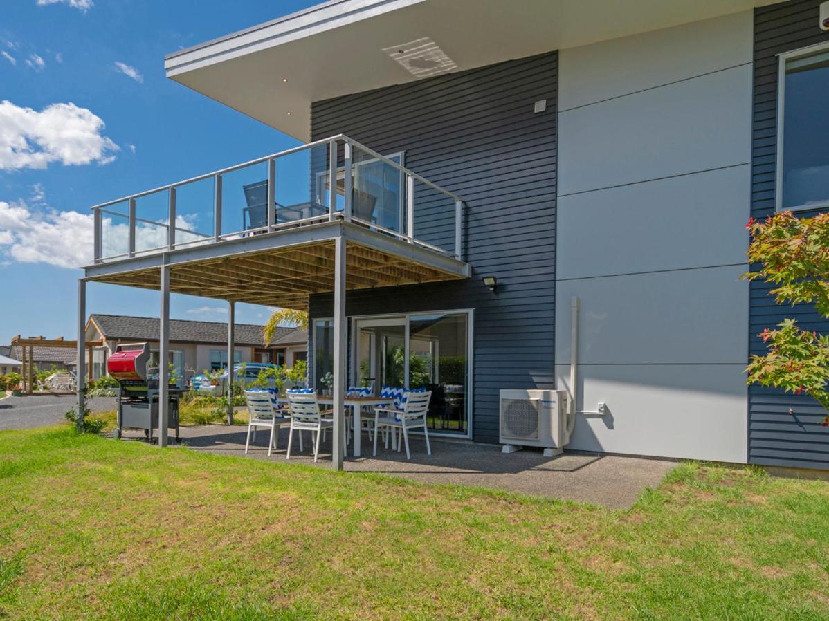 Aquila Waters - Whitianga Holiday Home Exterior foto