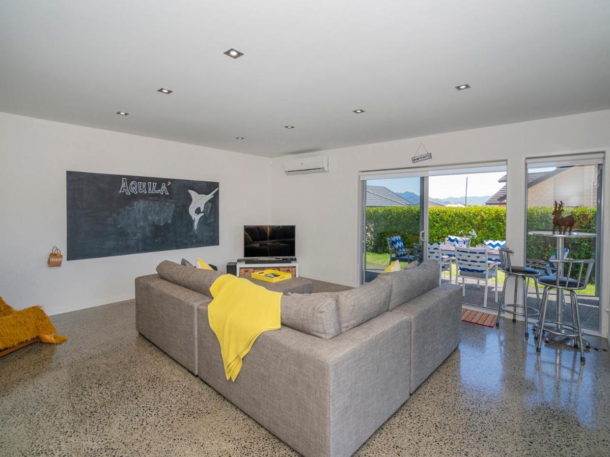 Aquila Waters - Whitianga Holiday Home Exterior foto